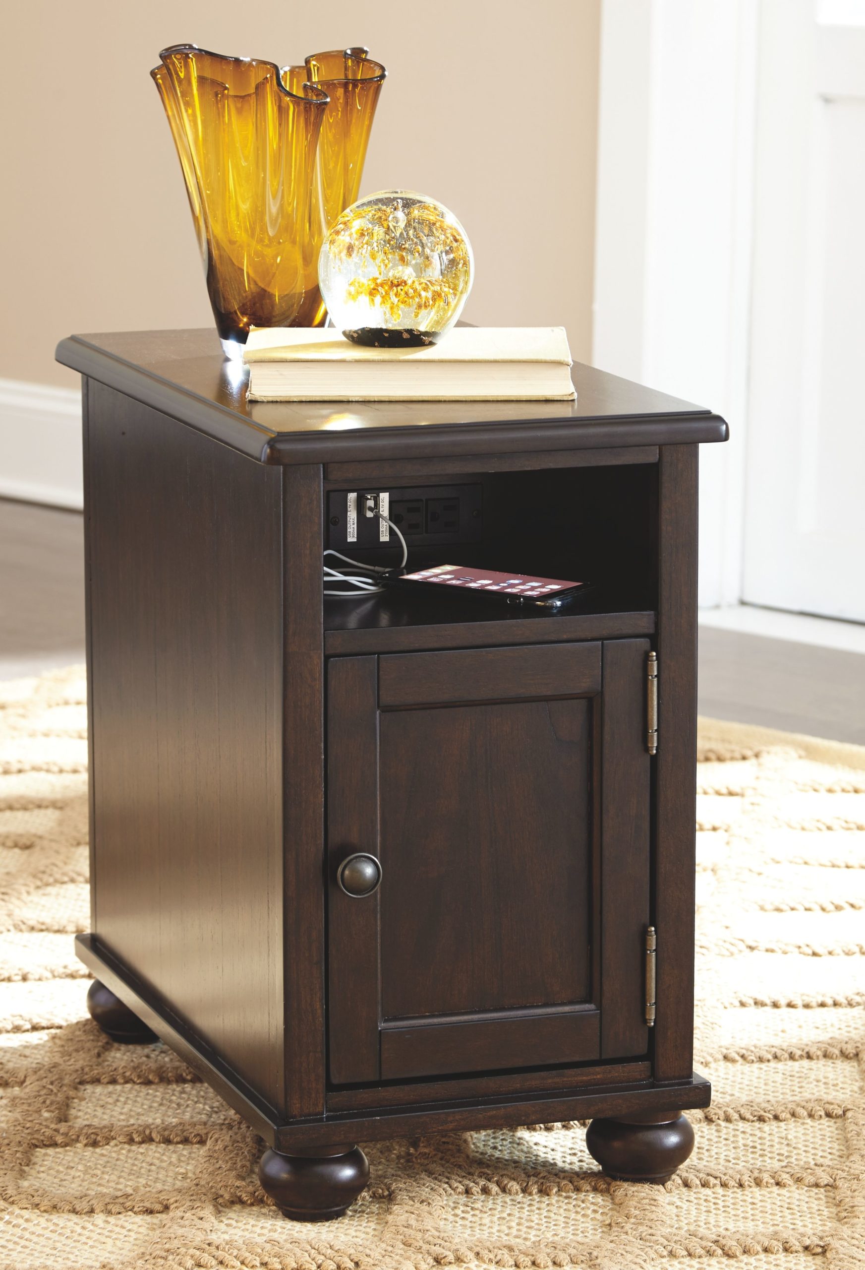 Barilanni - Dark Brown - Chair Side End Table - EZ Furniture Sales