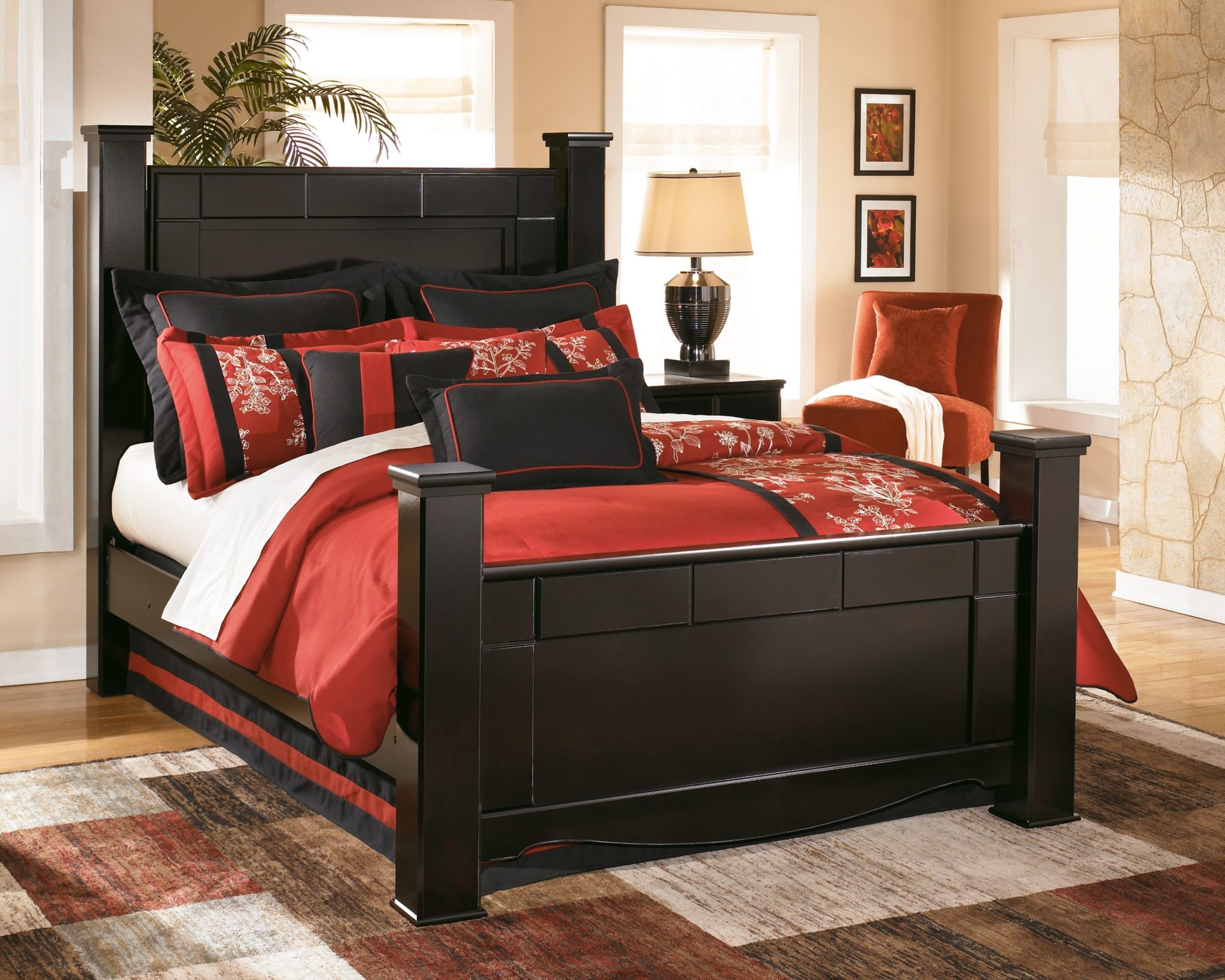 Shay Almost Black King Poster Bed EZ Furniture Sales Leasing   1ca23e06 0219 45f5 90e5 4334fb53cabf 2048x1638 